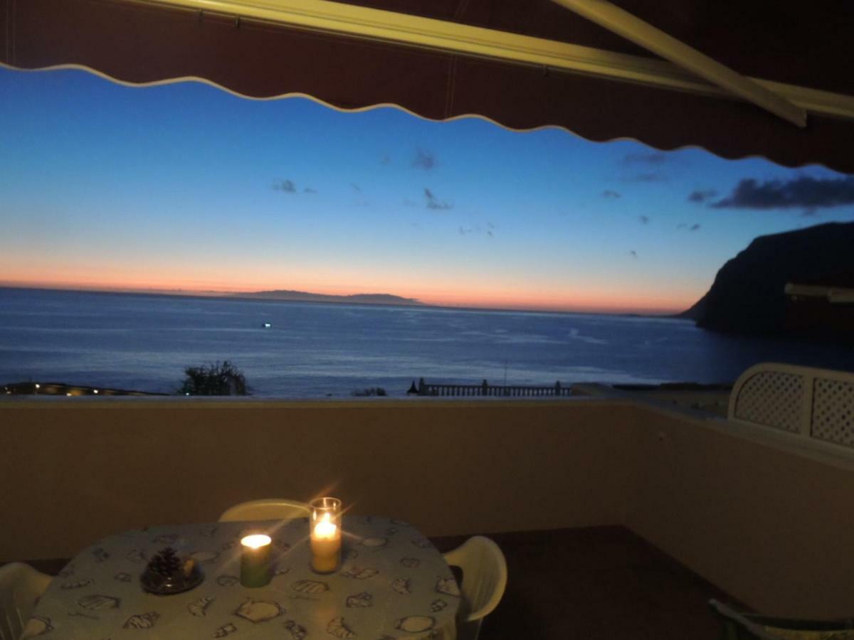 Romantic Retreat With Marine View Acantilado de los Gigantes Exterior photo